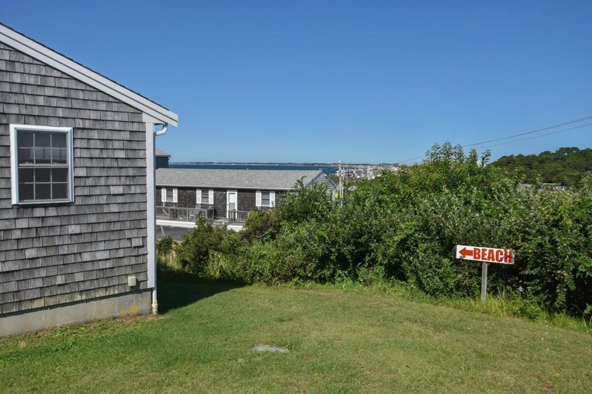 12216 - Beautiful Views Of Cape Cod Bay Access To Private Easy Access To P-town *